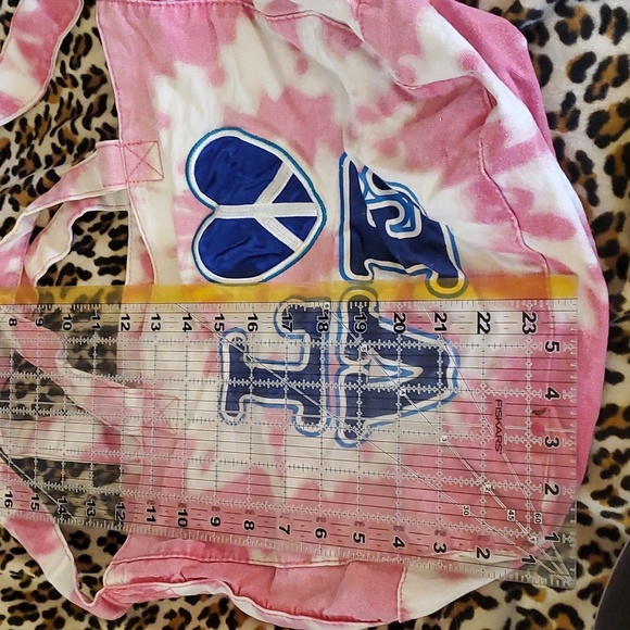 No Bounderies "Love" bag - Picture 5 of 5